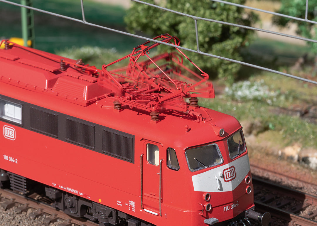 Märklin 37019 - Elektrische Locomotief Type 110.3 "Het Strijkijzer"