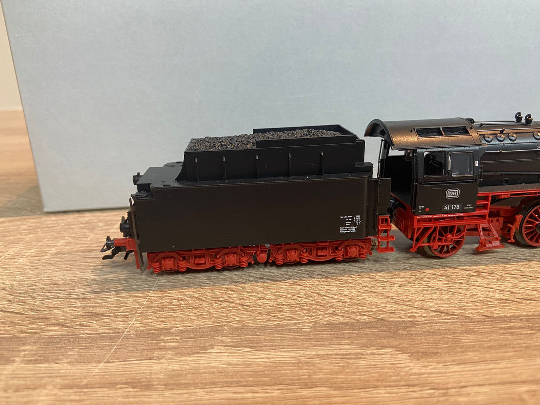 Marklin 37923 BR 41 Freight train - steam locomotive