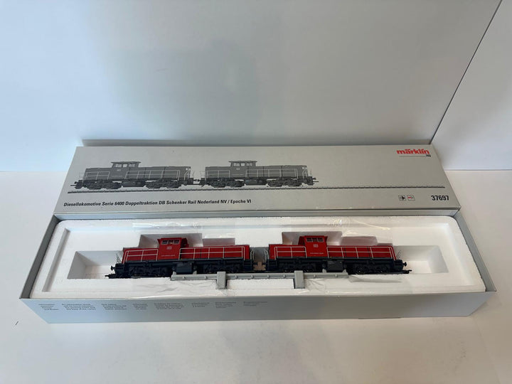 Märklin 37697 - Serie 6400, NS/DB - 2 diesellocomotieven